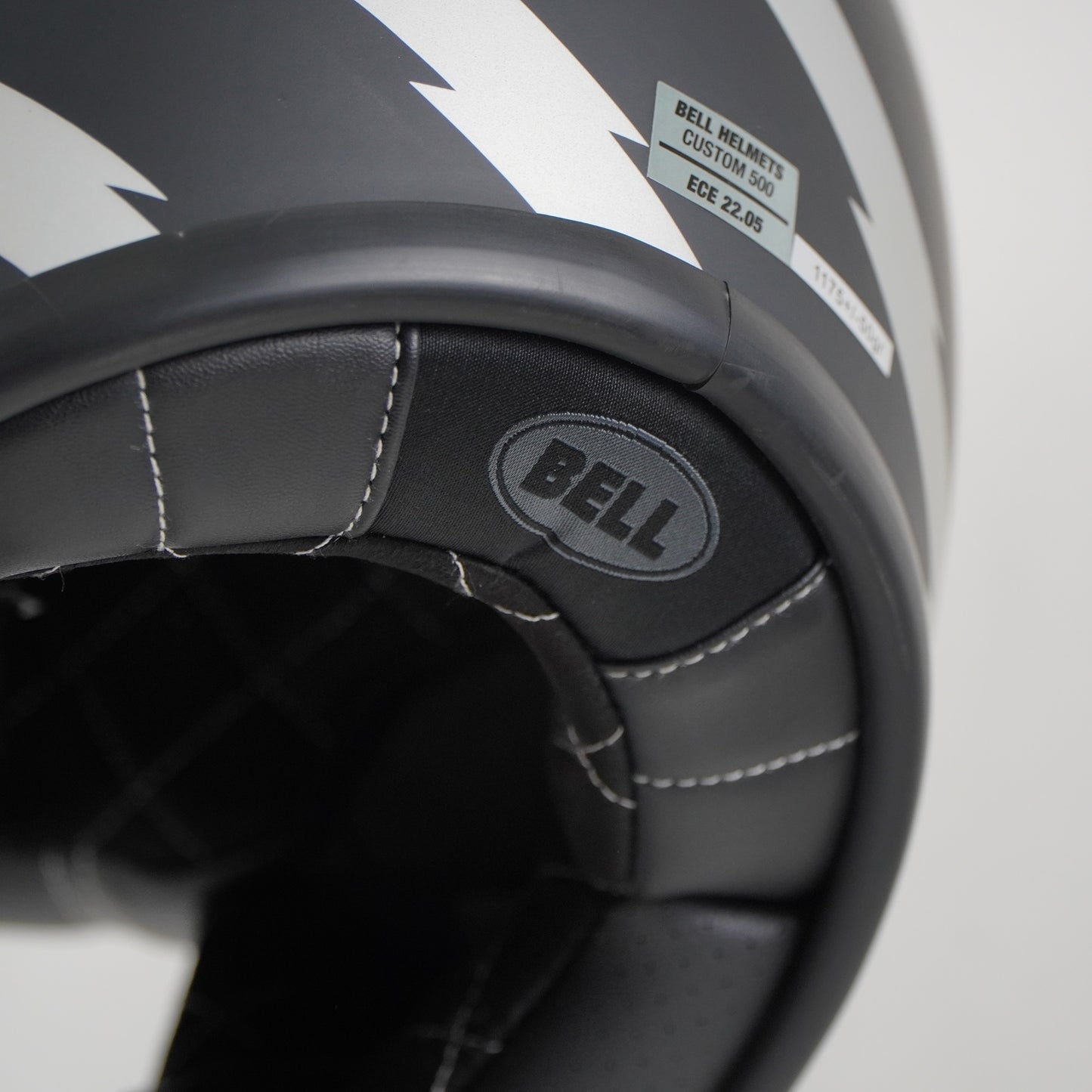 Bell Custom 500(眩晕黑/银)