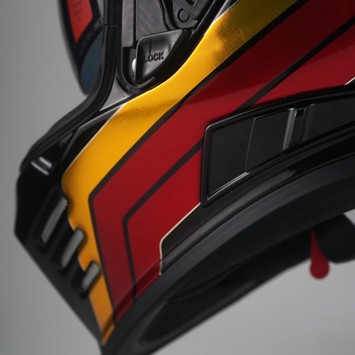 Simpson Helmet Venom Bandit (Black/Chrome)