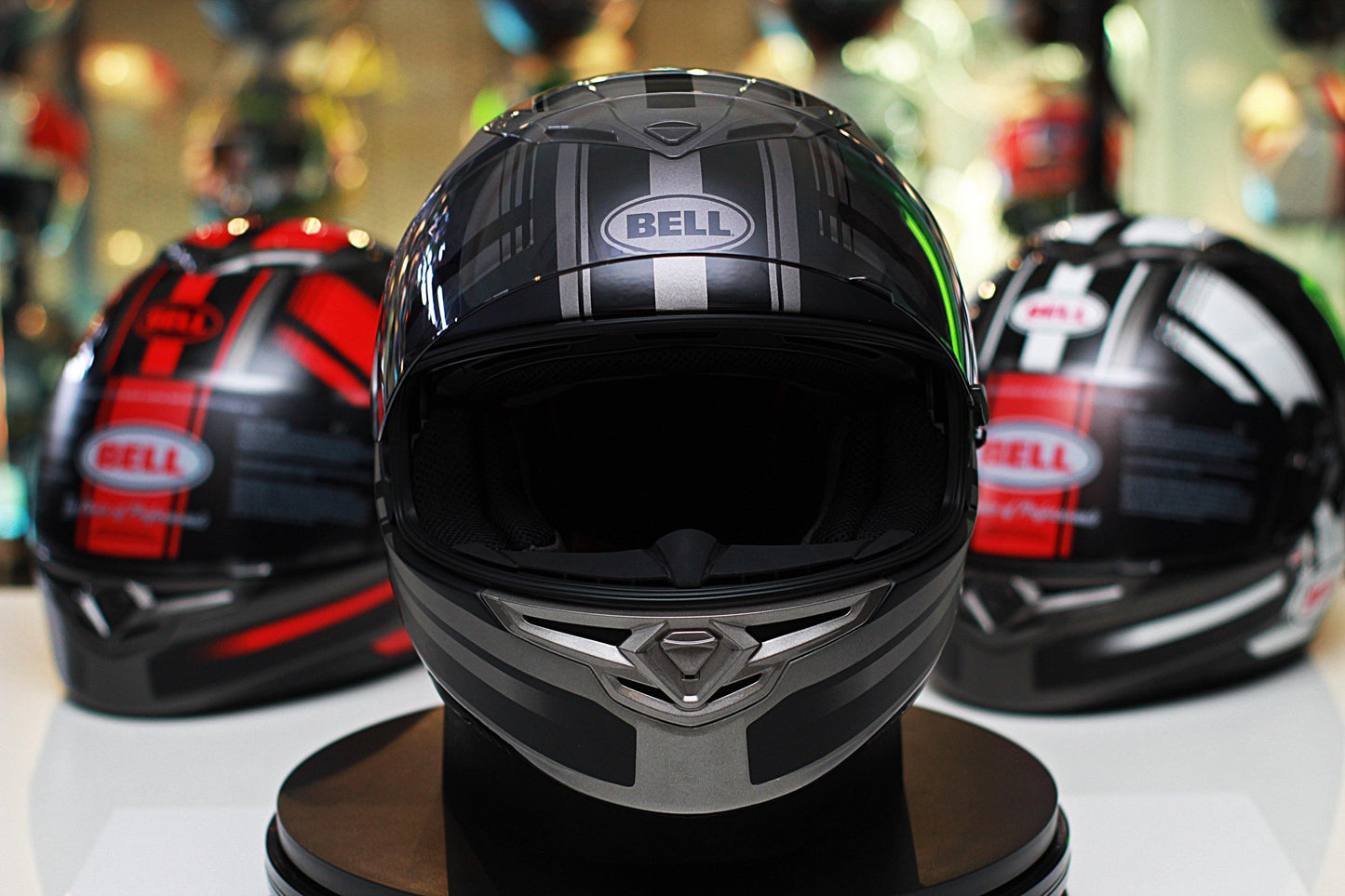 Bell RS-2 (Tactical Black/Titanium) - Durian Bikers
