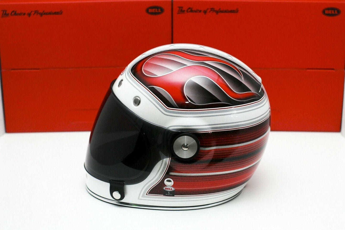 Bell Bullitt Special Edition (Barracuda White/Red/Blue) - Durian Bikers