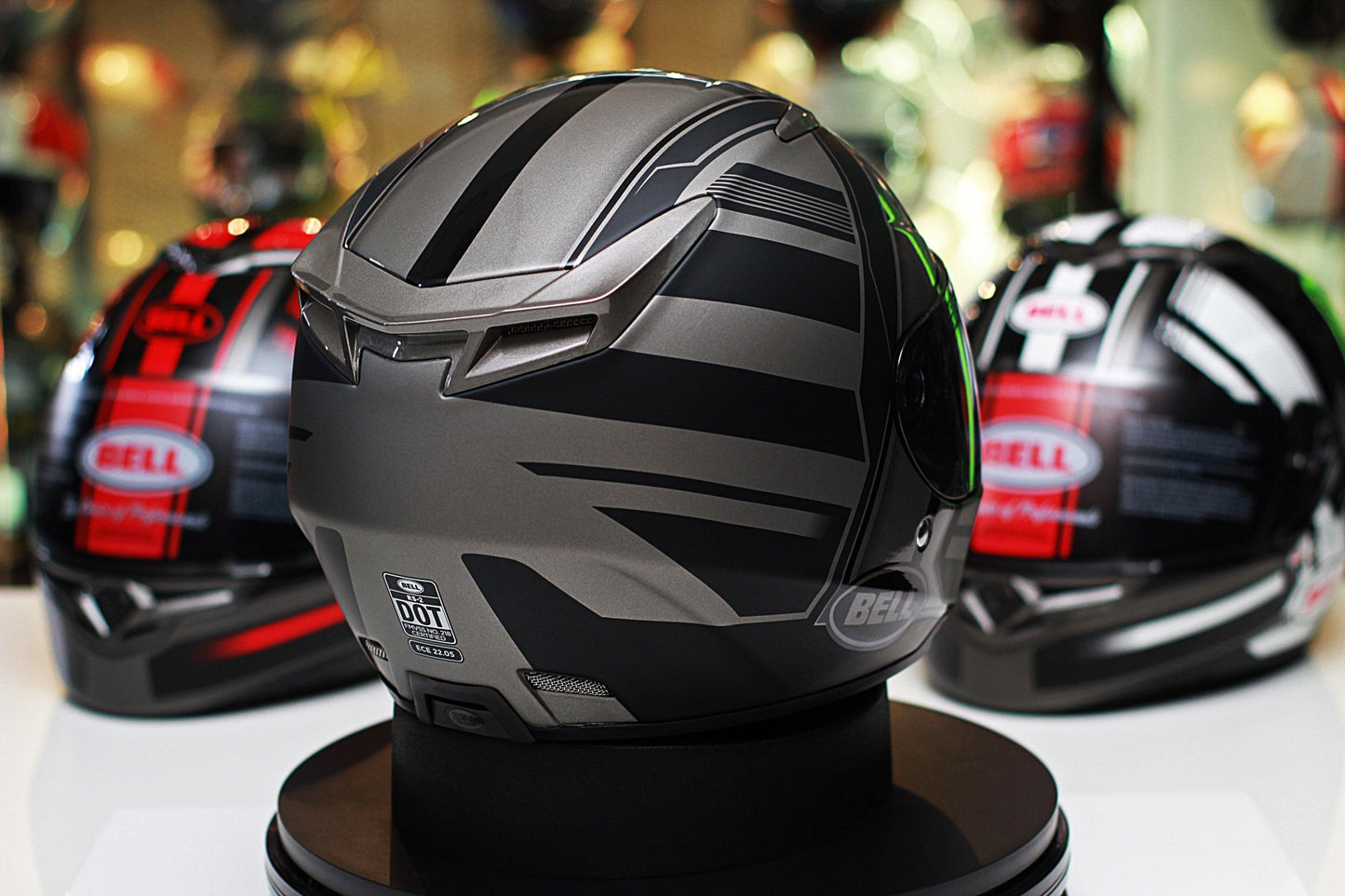 Bell RS-2 (Tactical Black/Titanium) - Durian Bikers