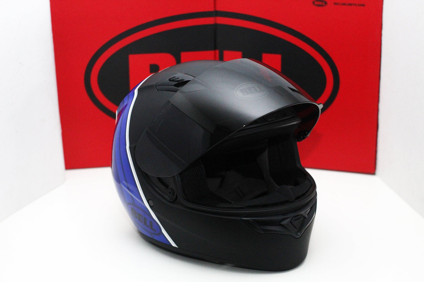 Bell Qualifier DLX MIPS (Illusion Matte/Gloss Black/Blue/White) - Durian Bikers