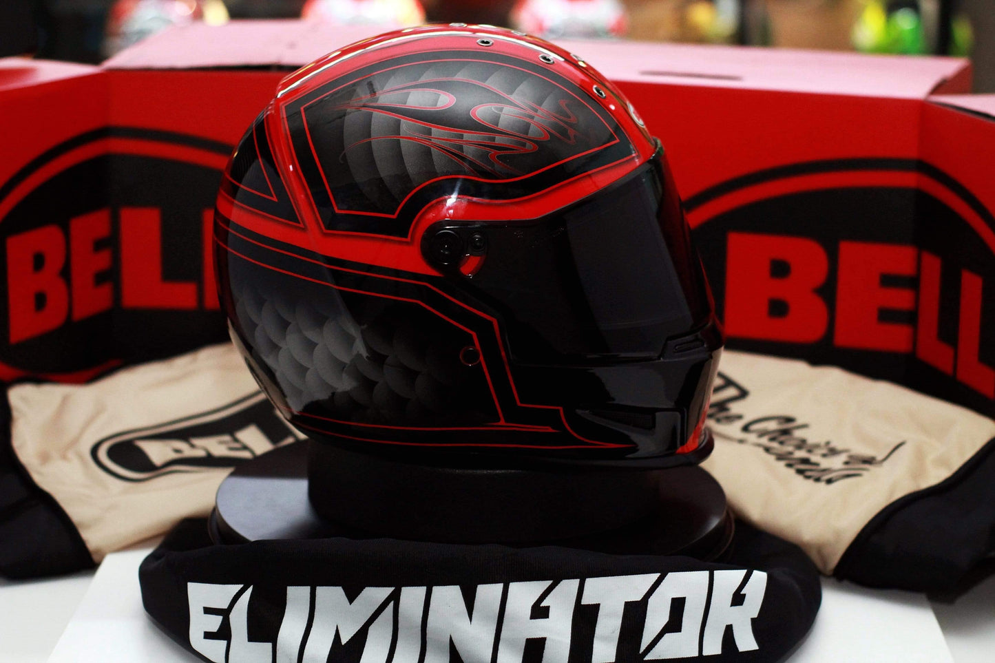 Bell Eliminator (Outlaw Black/Red) - Durian Bikers