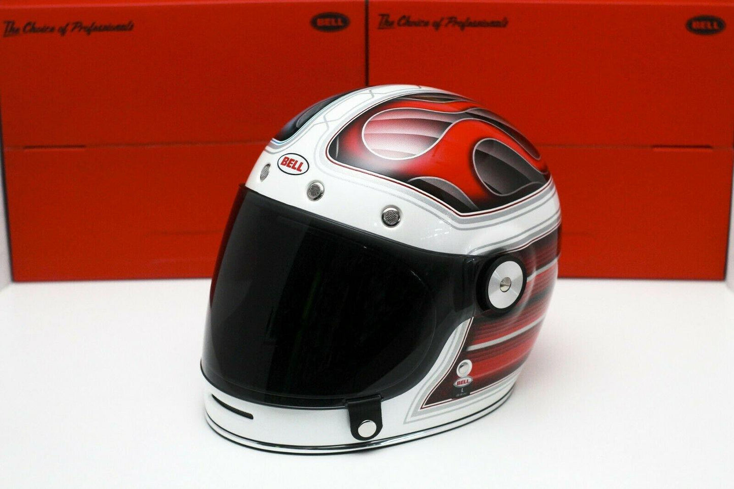 Bell Bullitt Special Edition (Barracuda White/Red/Blue) - Durian Bikers