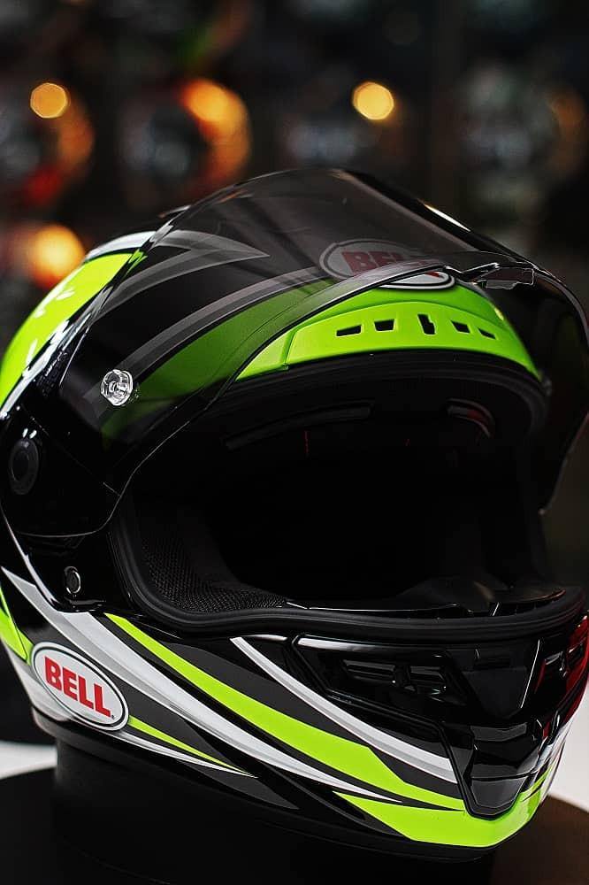 Bell Star (Torsion Green/Black) - Durian Bikers