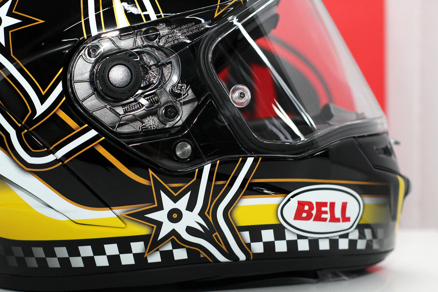 Bell Star (Isle of Man Gloss Black/Yellow) - Durian Bikers