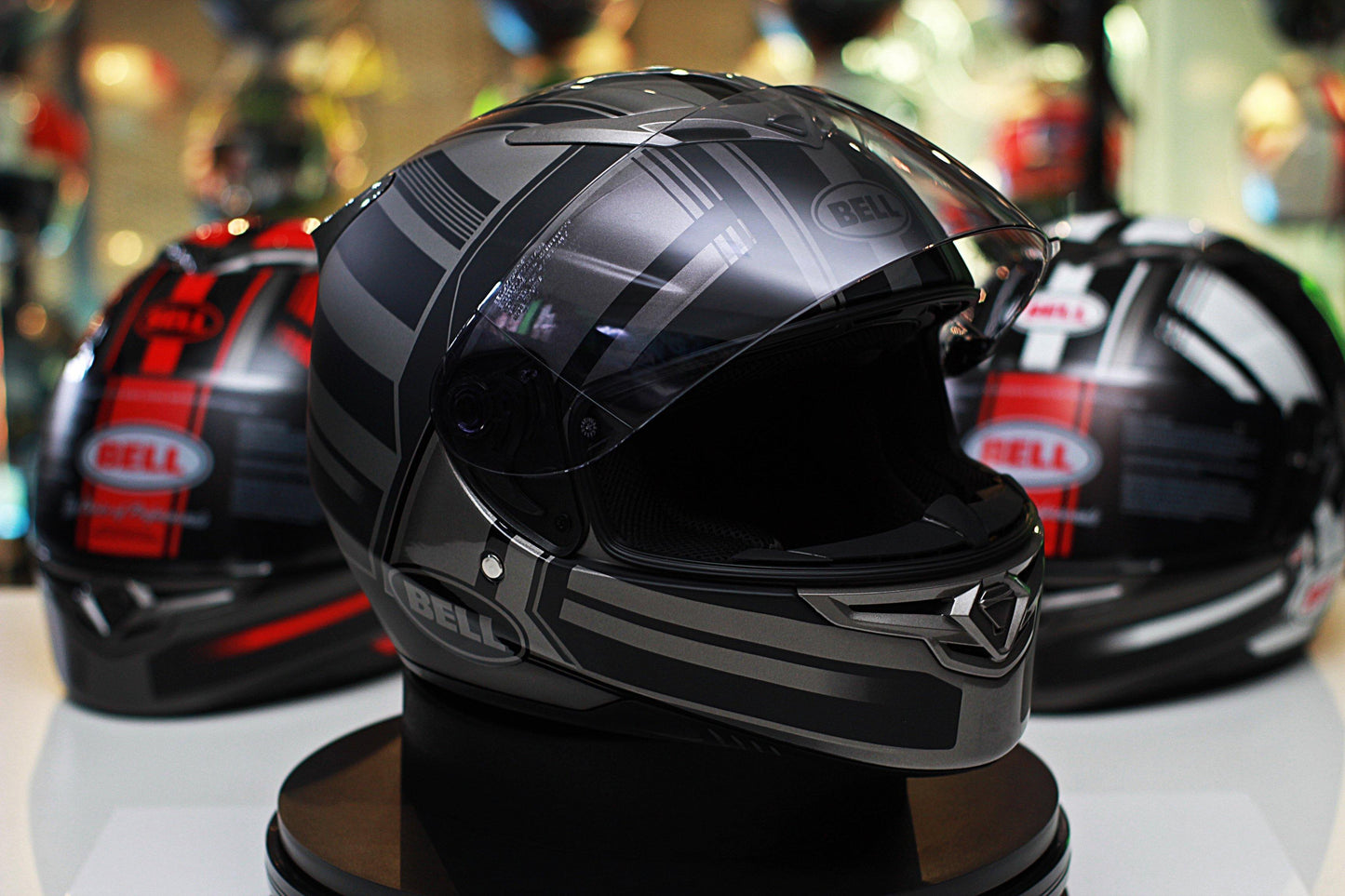 Bell RS-2 (Tactical Black/Titanium) - Durian Bikers