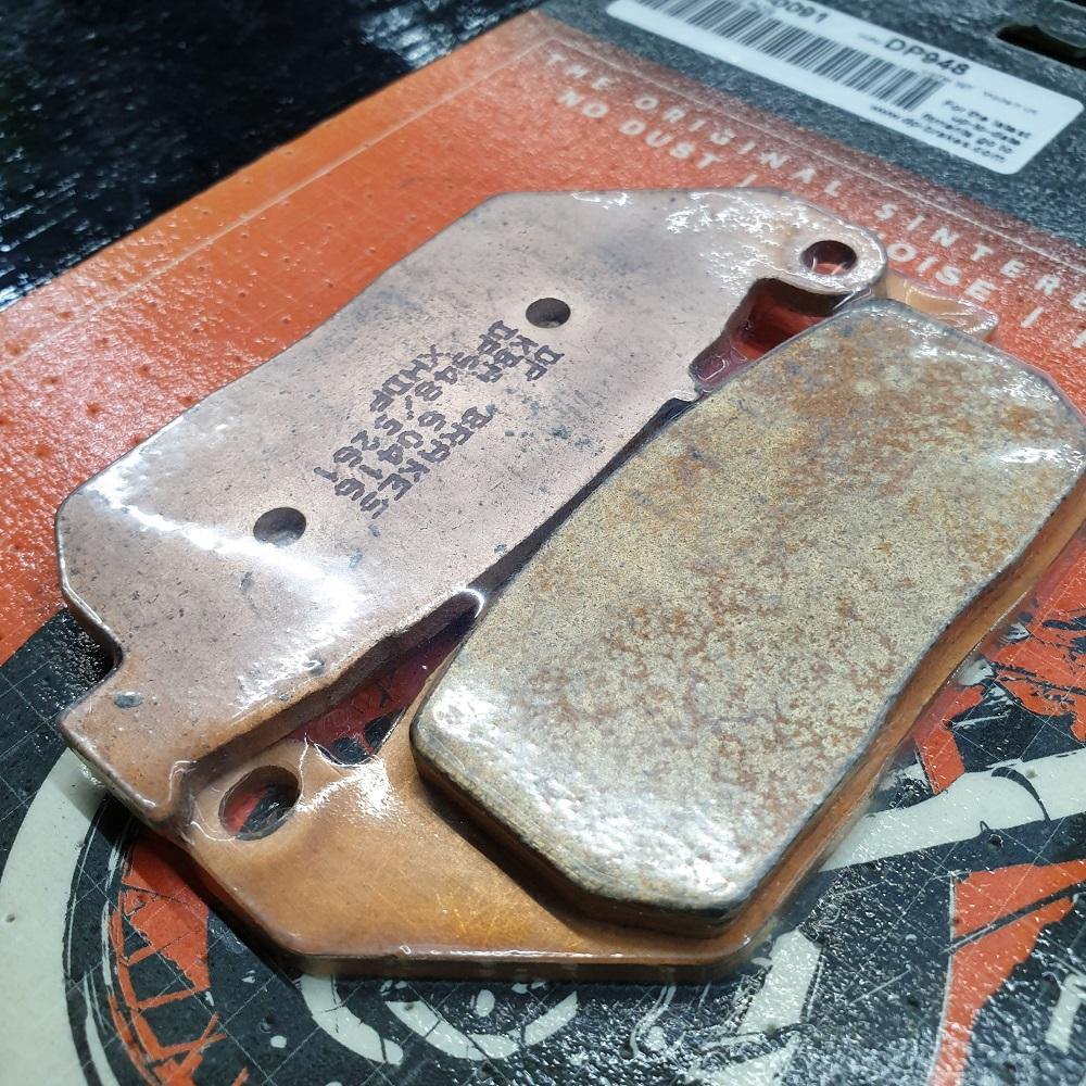 DP Brake Pads (Front) for Harley Davidson XL883, XLC883, XL1200, XLC1200 - Durian Bikers