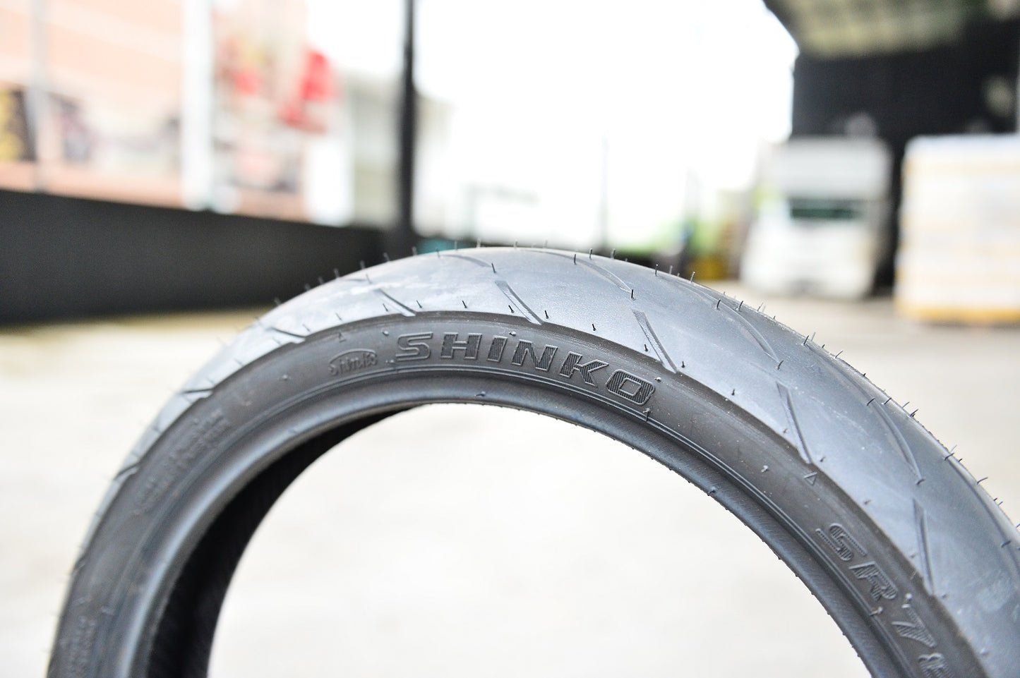 Shinko Tire SR780 Series (90/80-17)