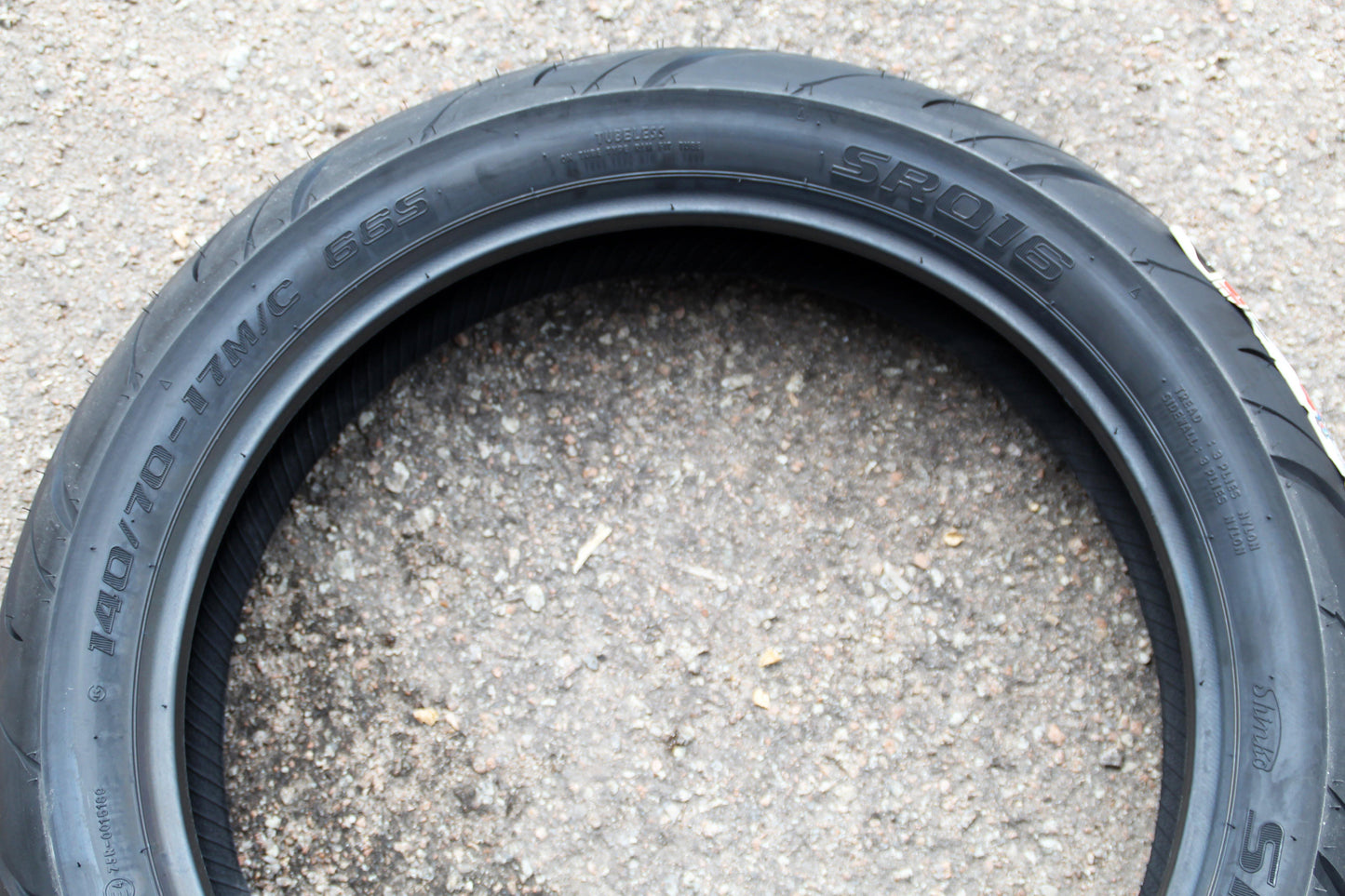 Shinko Tires SR016 Series (140/70-17) - Durian Bikers