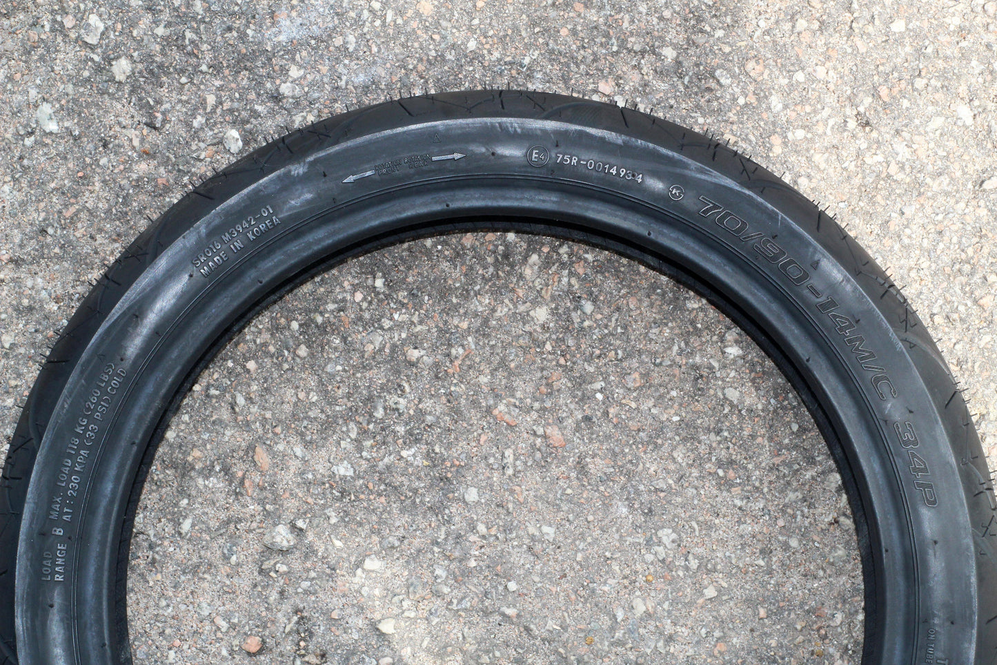 Shinko Tires SR016 Series (70/90-14) - Durian Bikers