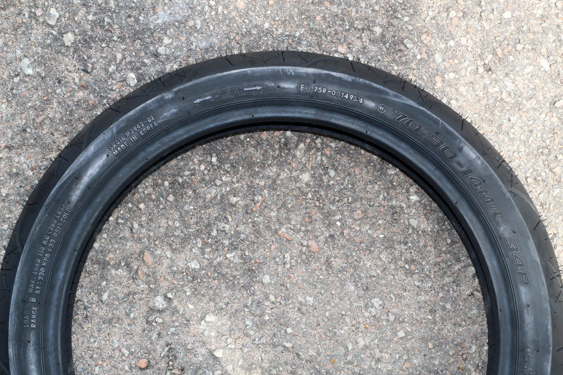 Shinko Tires SR016 Series (70/90-14) - Durian Bikers