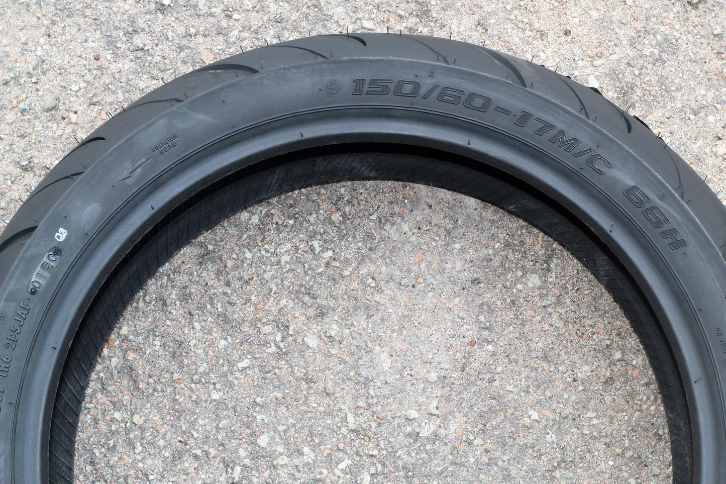 Shinko Tires SR016 Series (150/60-17) - Durian Bikers