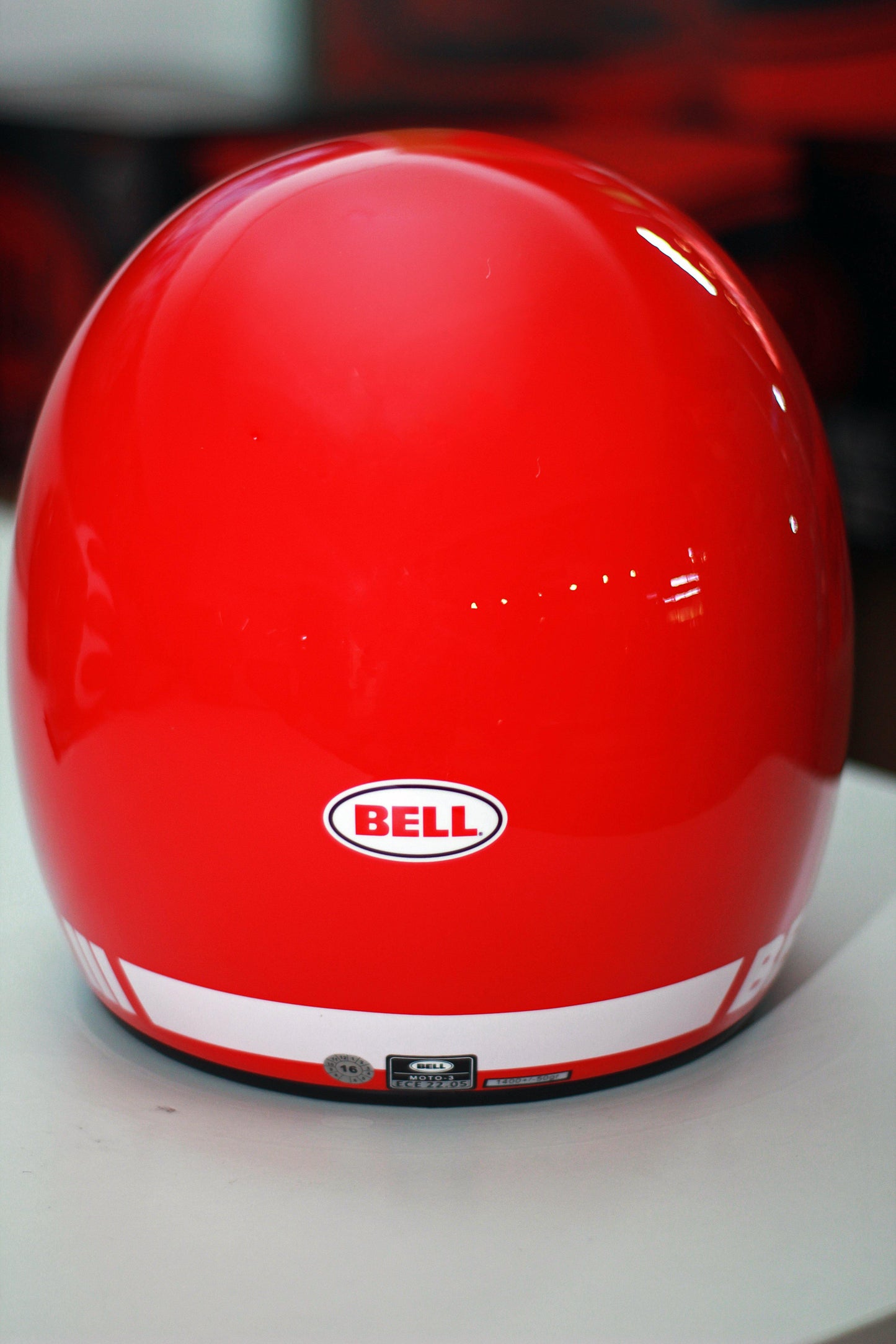 Bell Moto-3 (Classic Red) - Durian Bikers