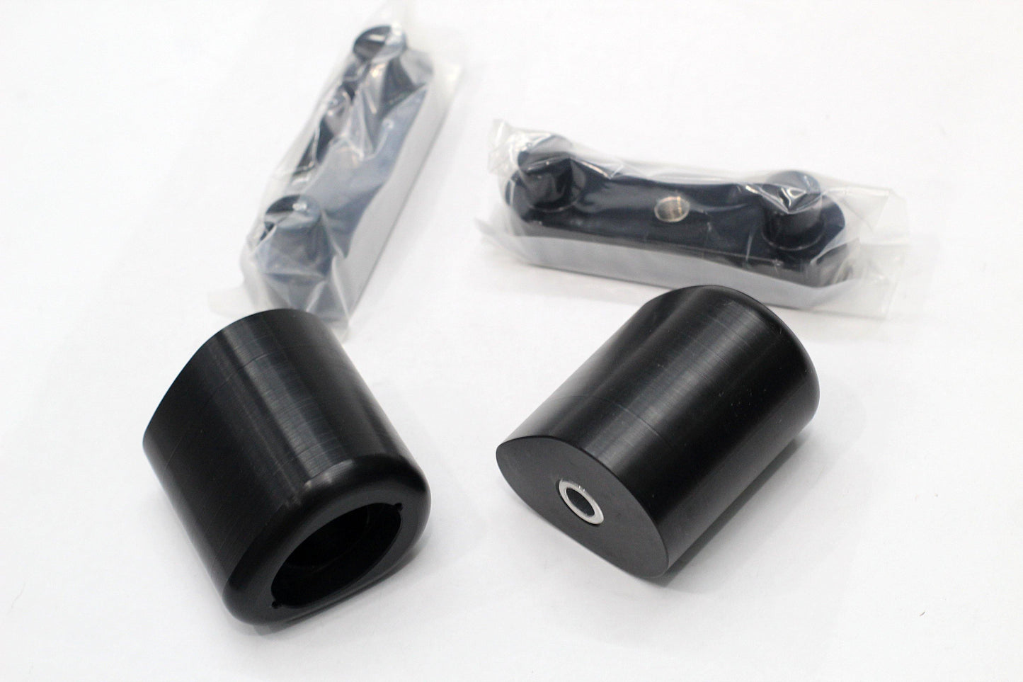 R&G Crash Protectors Aero Style fits for KTM 125, 200, 250 & 390 Duke - Durian Bikers