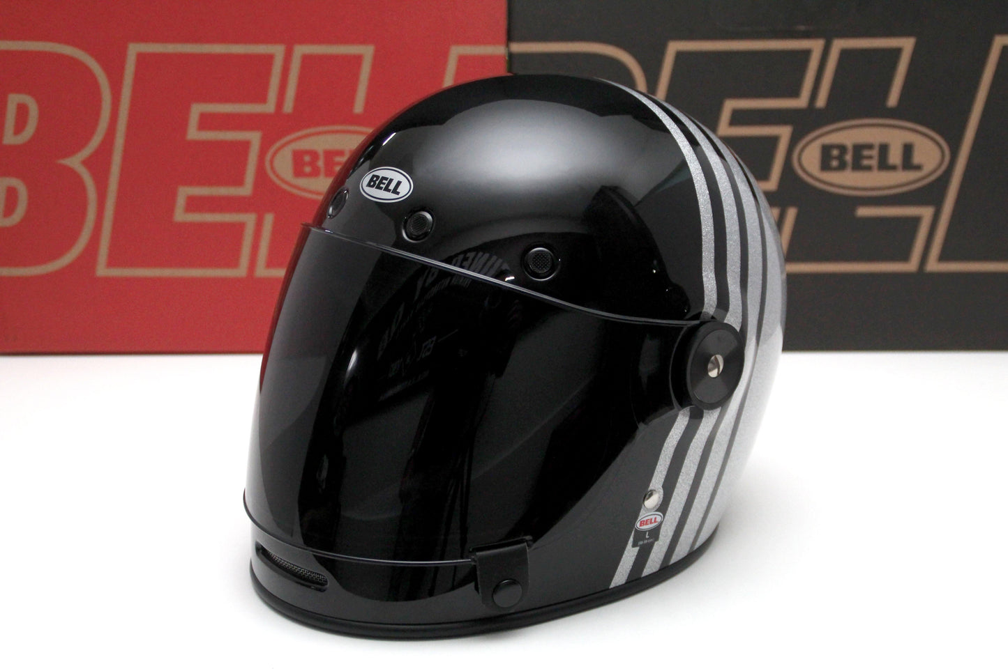 Bell Bullitt Special Edition (Reverb Black/Silver) - Durian Bikers