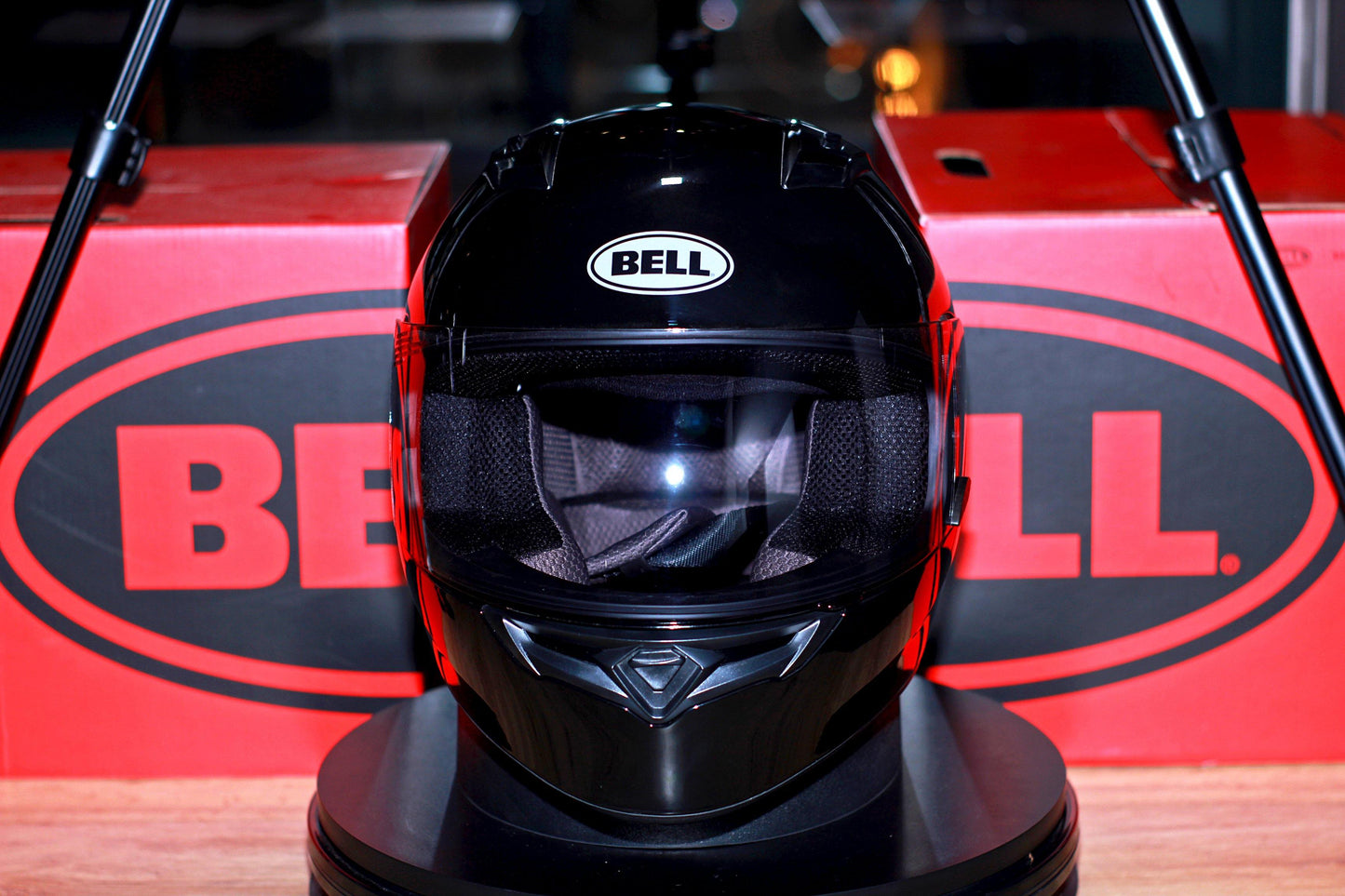 Bell Qualifier (Gloss Black) - Durian Bikers