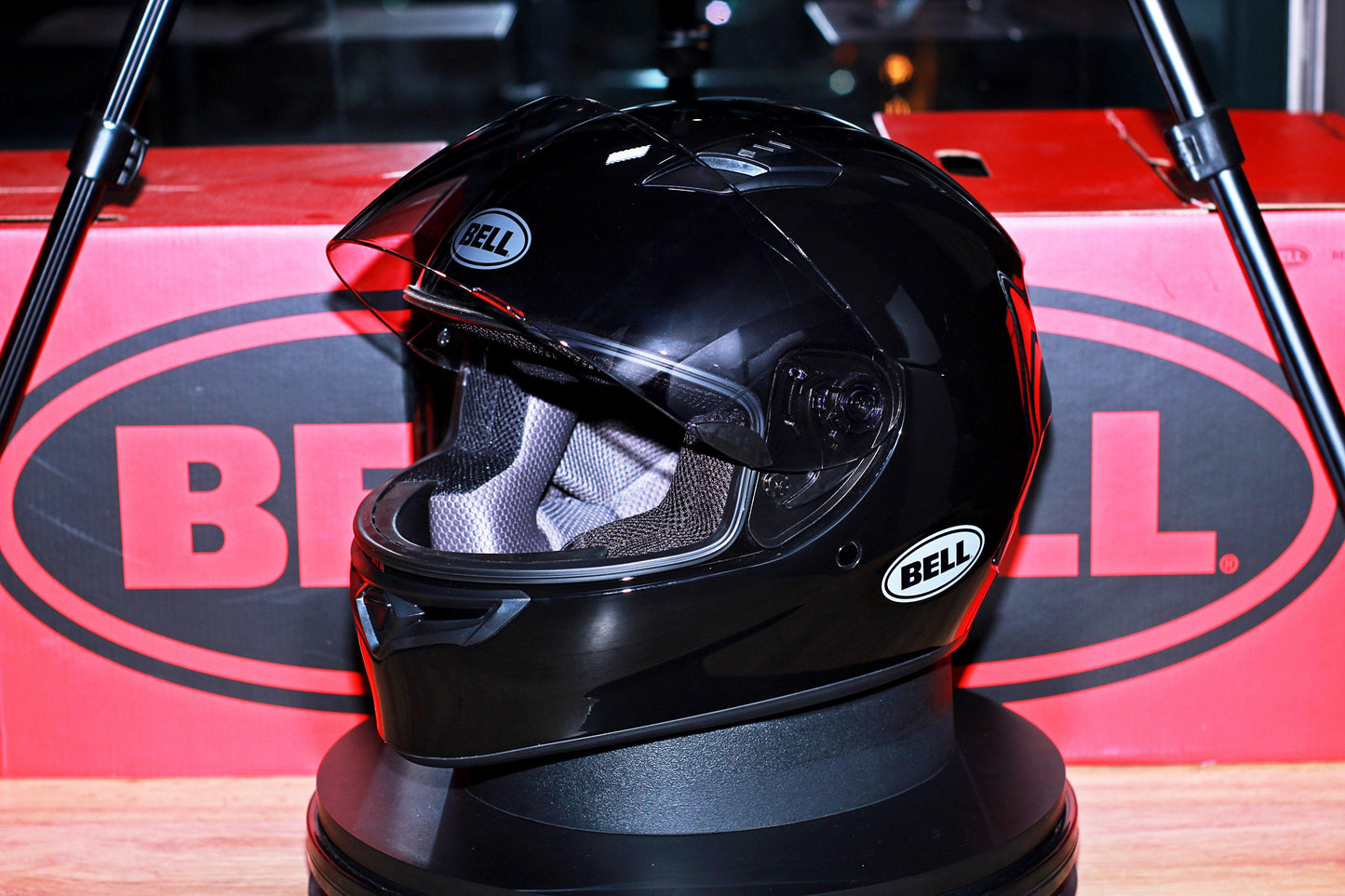 Bell Qualifier (Gloss Black) - Durian Bikers