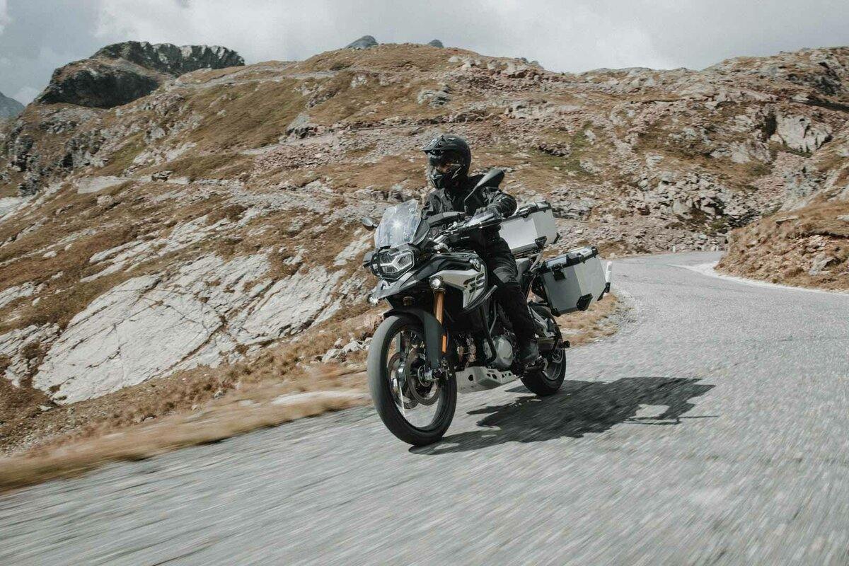 SW Motech TRAX ADV L Side Case (Aluminium / 45 L / Right / Silver) - Durian Bikers