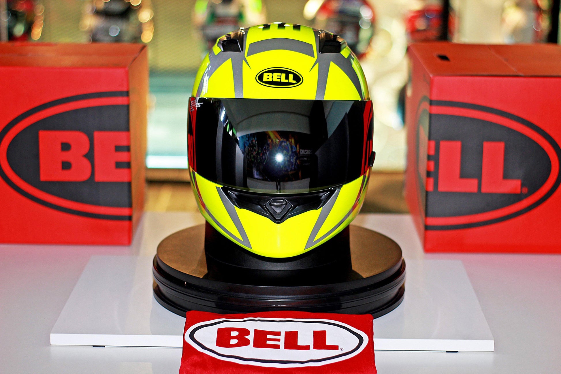 Bell Qualifier (Blaze Yellow/Titanium) - Durian Bikers