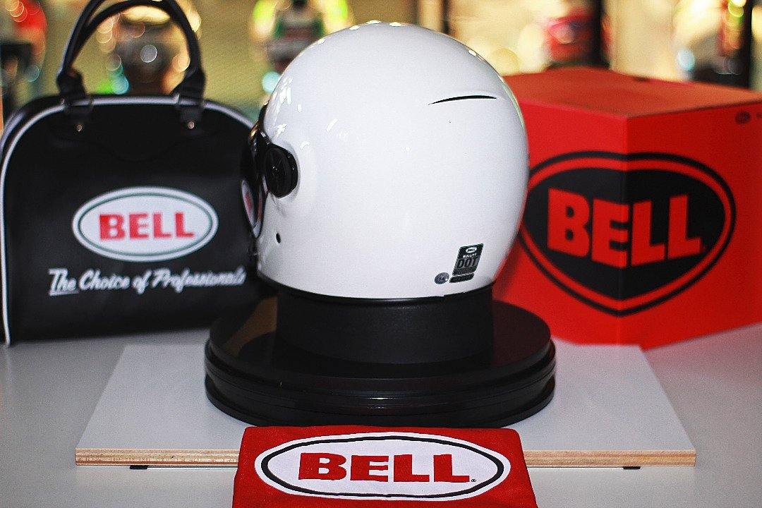 Bell Bullitt (White) - Durian Bikers
