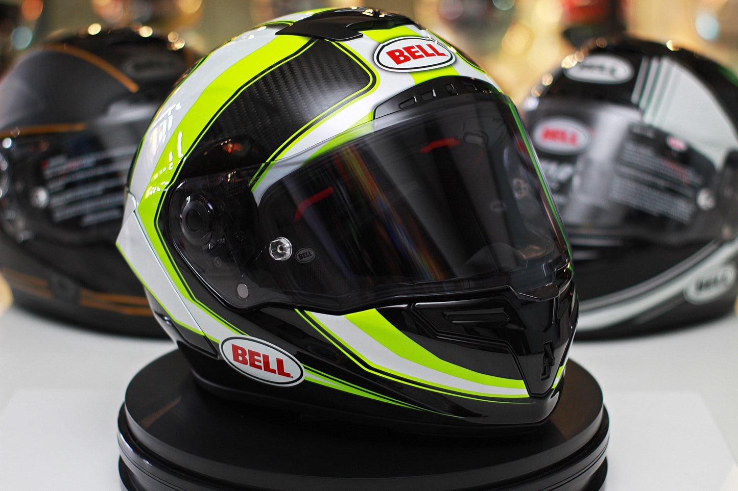 Bell Race Star (Sector White/Hi Viz Green) - Durian Bikers