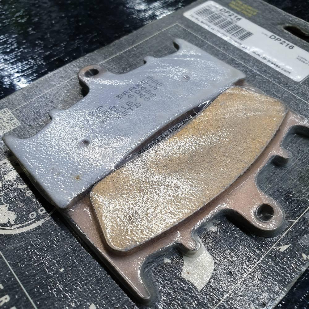 DP Brake Pads fits for Kawasaki ZX-6R, ZC-9R, VN1500, VN1600, Suzuki GSX1400, Hayabusa 1300 - Durian Bikers