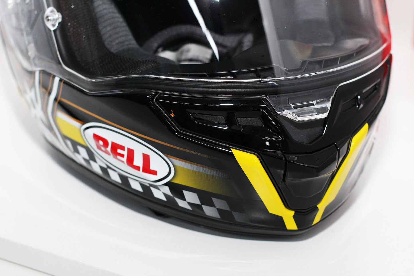 Bell Star (Isle of Man Gloss Black/Yellow) - Durian Bikers