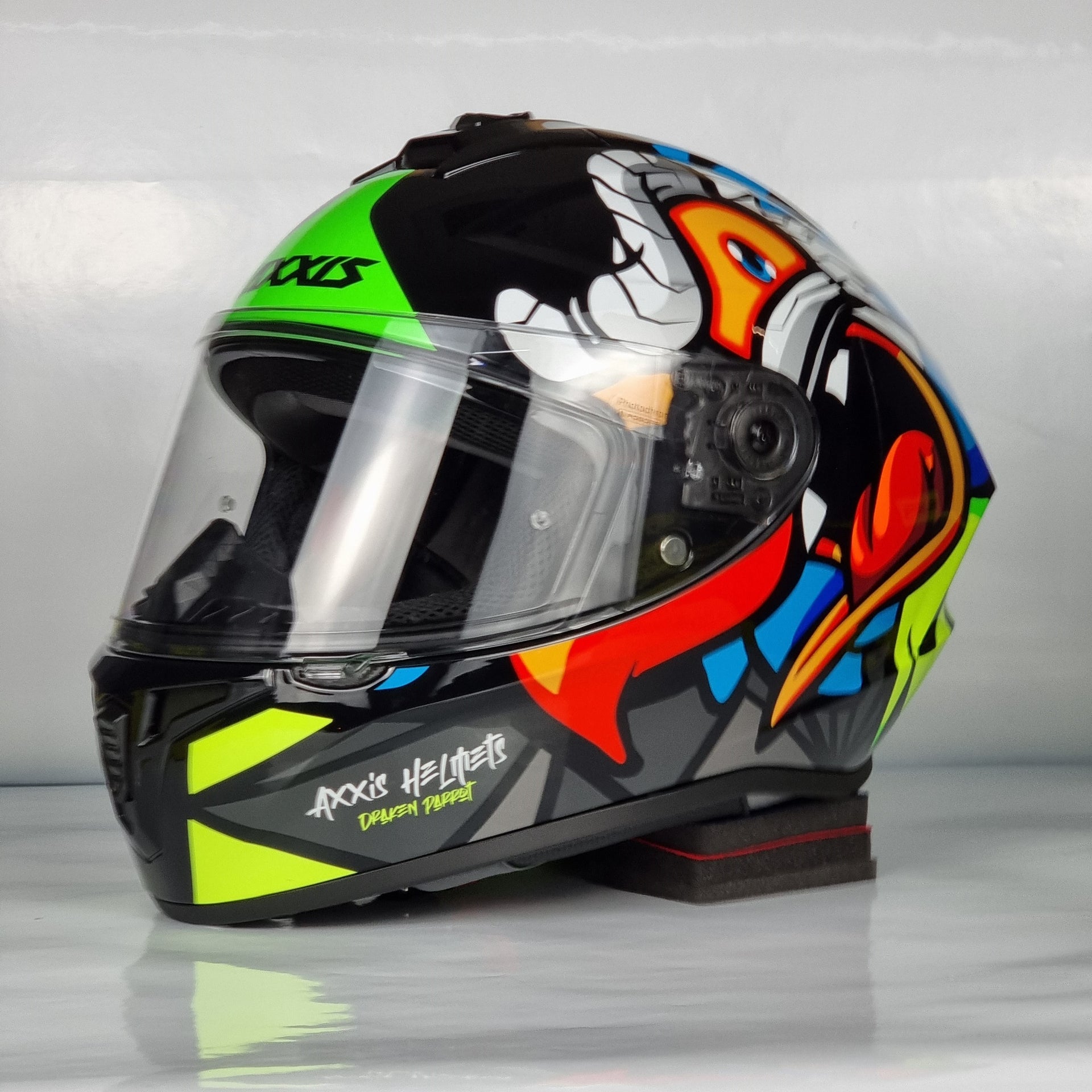 draxxar motorcycle fighter helmet Axxis Helmet Draken S Parrot (A1 Gloss Black) – Durian Bikers