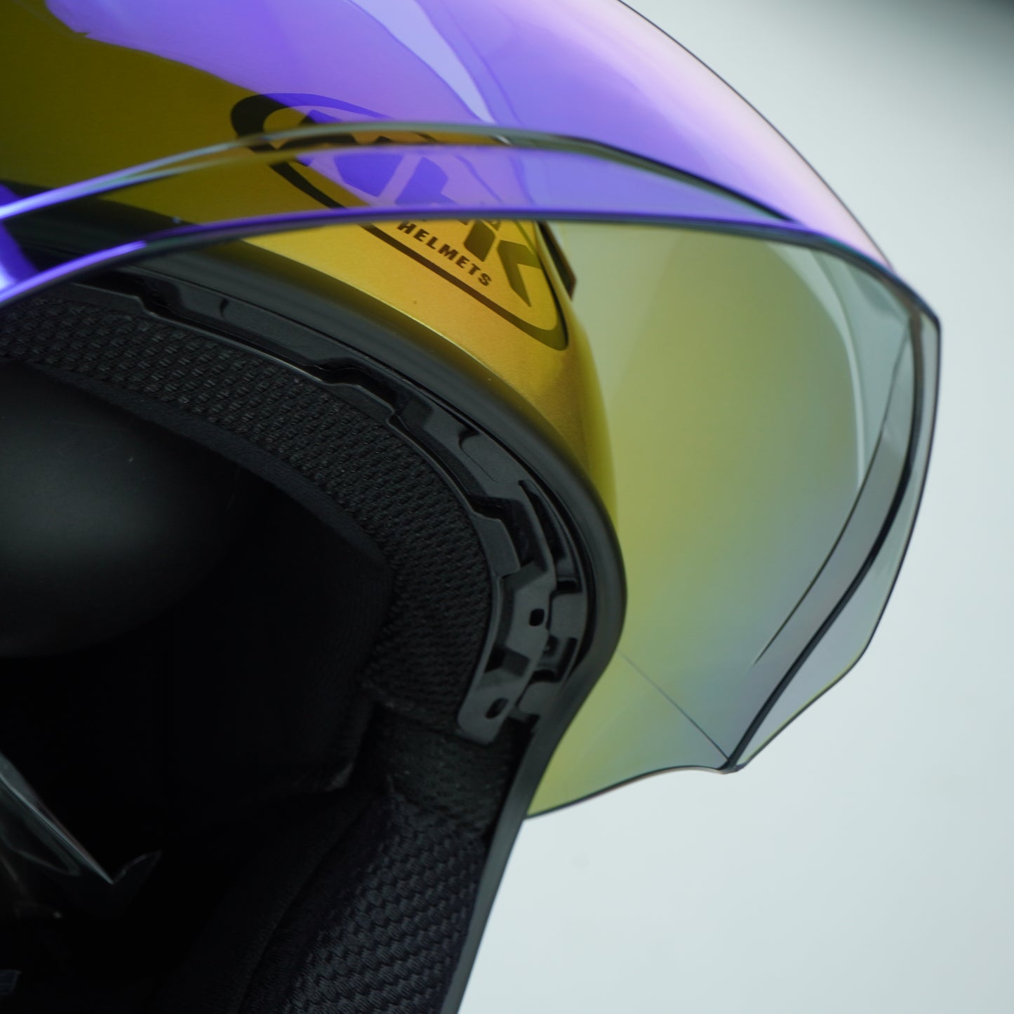 NHK Helmet R1S Solid (Beige Metallic)