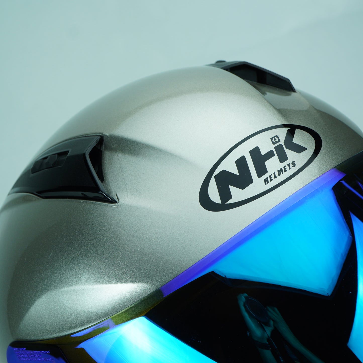 NHK Helmet R1S Solid (Beige Metallic)