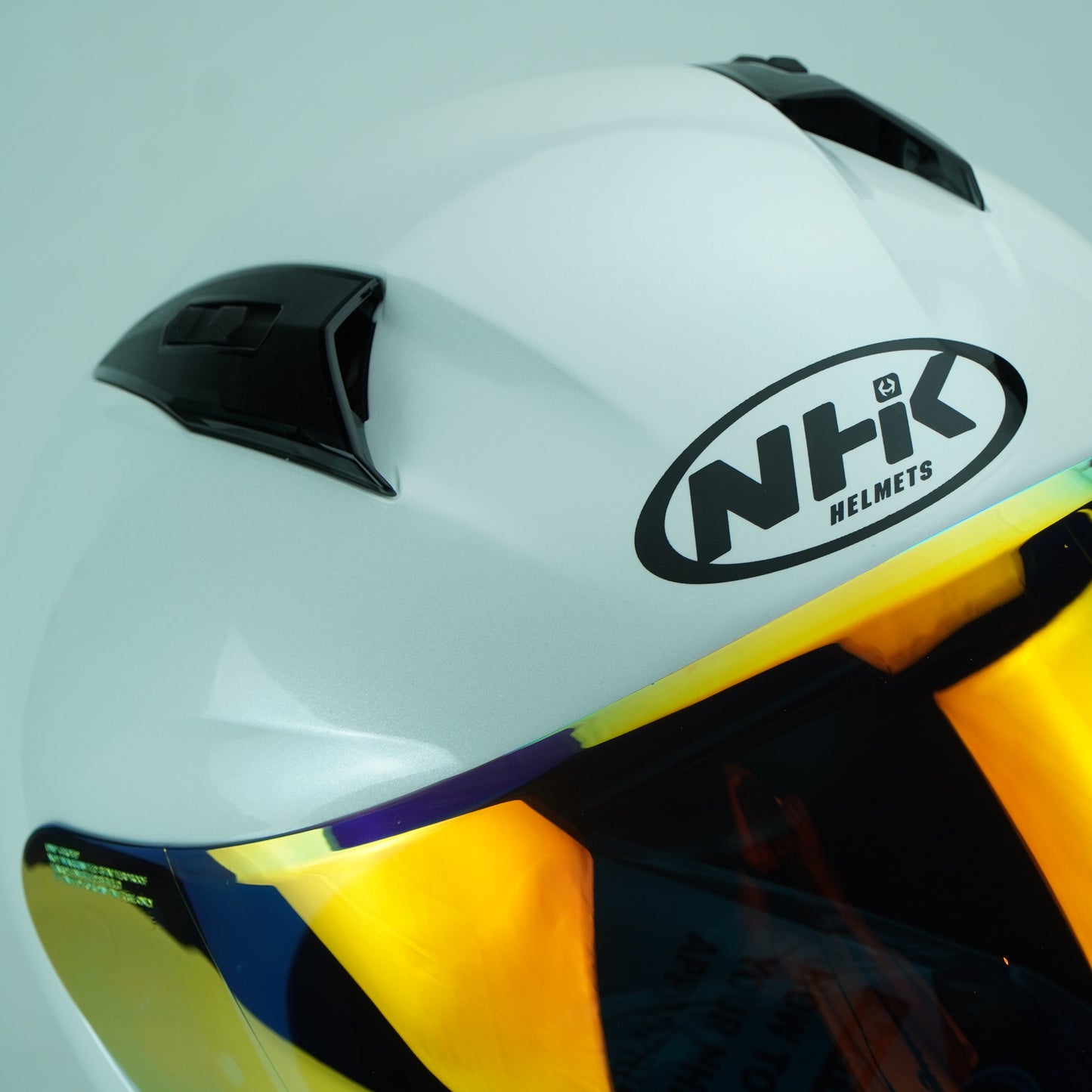 NHK Helmet R1S Solid (Pearl White)