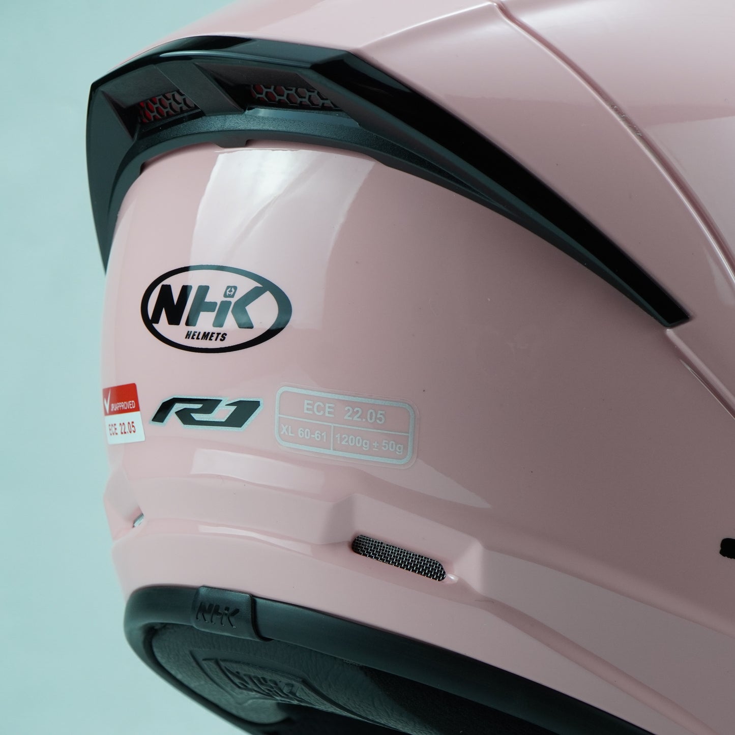 NHK Helmet R1S Solid (Nardo Pink)