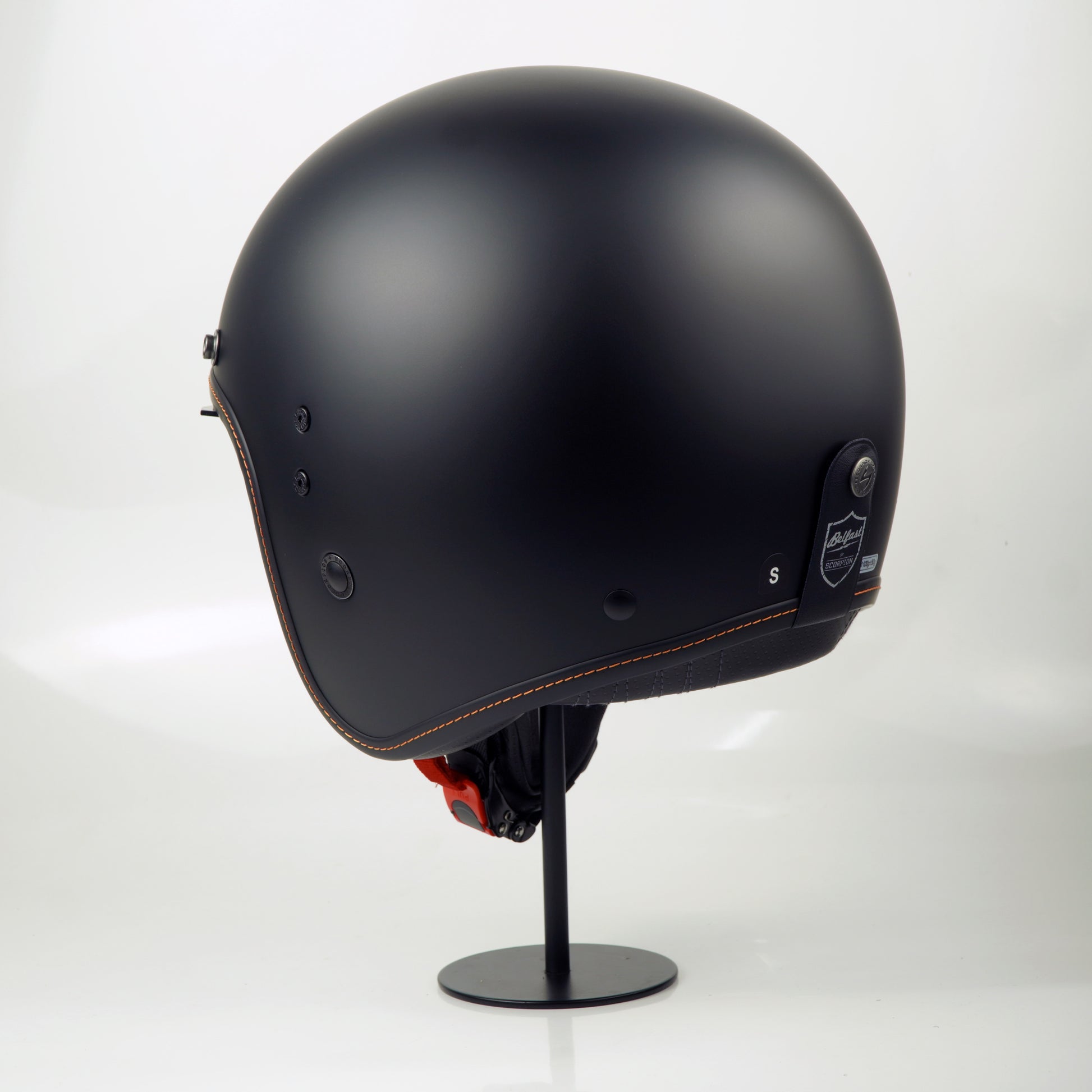 scorpion belfast jet helmet Evo Carbon Gloss Black Zero Gravity Bahrain Scorpion Exo Belfast Evo Open Face Helmet (Matt Black) The Scorpion EXO Belfast EVO Matt Black open face motorcycle helmet is an extremely lightweight 22.06 helmet that comes in two different shell sizes Scorpion Belfast Evo Matt Black
