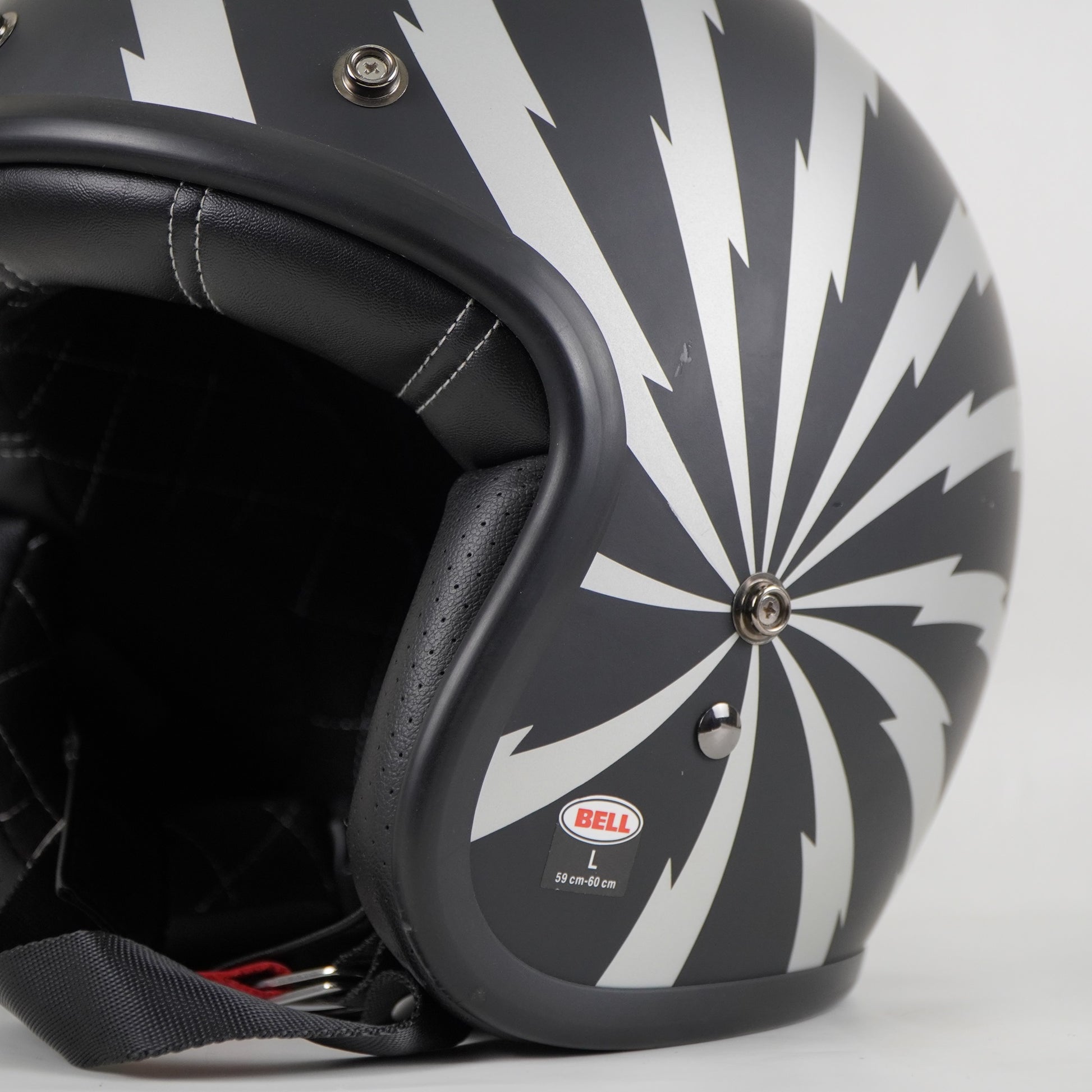 bell custom 500 hurricane helmet (Solid Matte Black) a padded chin strap with D Bell Powersports Custom 500 Apex