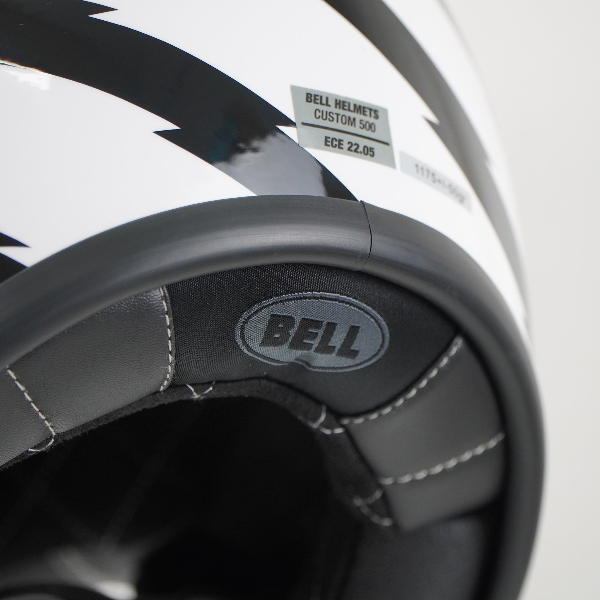 bell custom 500 vertigo helmet Bell Helmet Custom 500 (Vertigo Gloss White/Black/Red) – Durian Bikers