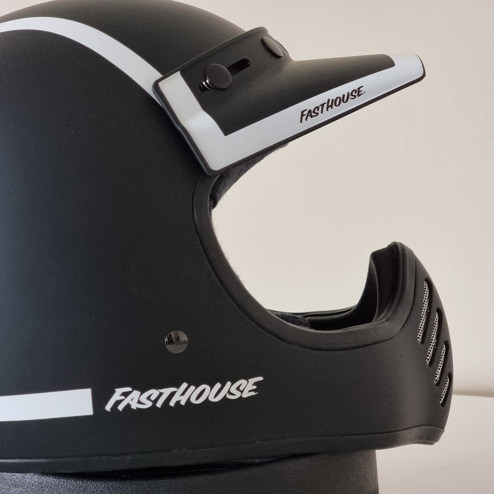 Bell Helmet Moto-3 (Fasthouse Old Road Matte Gloss Black/White)