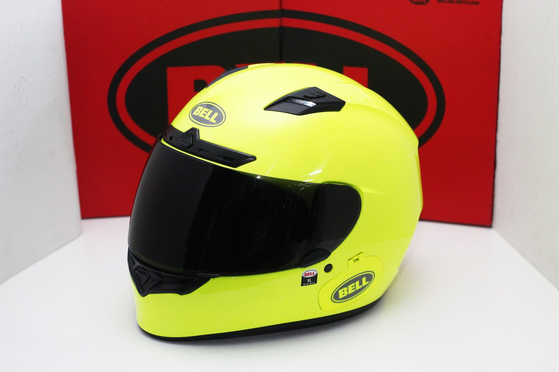 bell black hi-viz yellow vortex manifest helmet Bell Helmet Qualifier DLX MIPS (Hi-Viz Yellow) – Durian Bikers