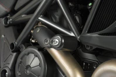 R&G Crash Protectors Aero Style fits for Ducati Diavel ('11-) & Diavel Strada ('13-) - Durian Bikers