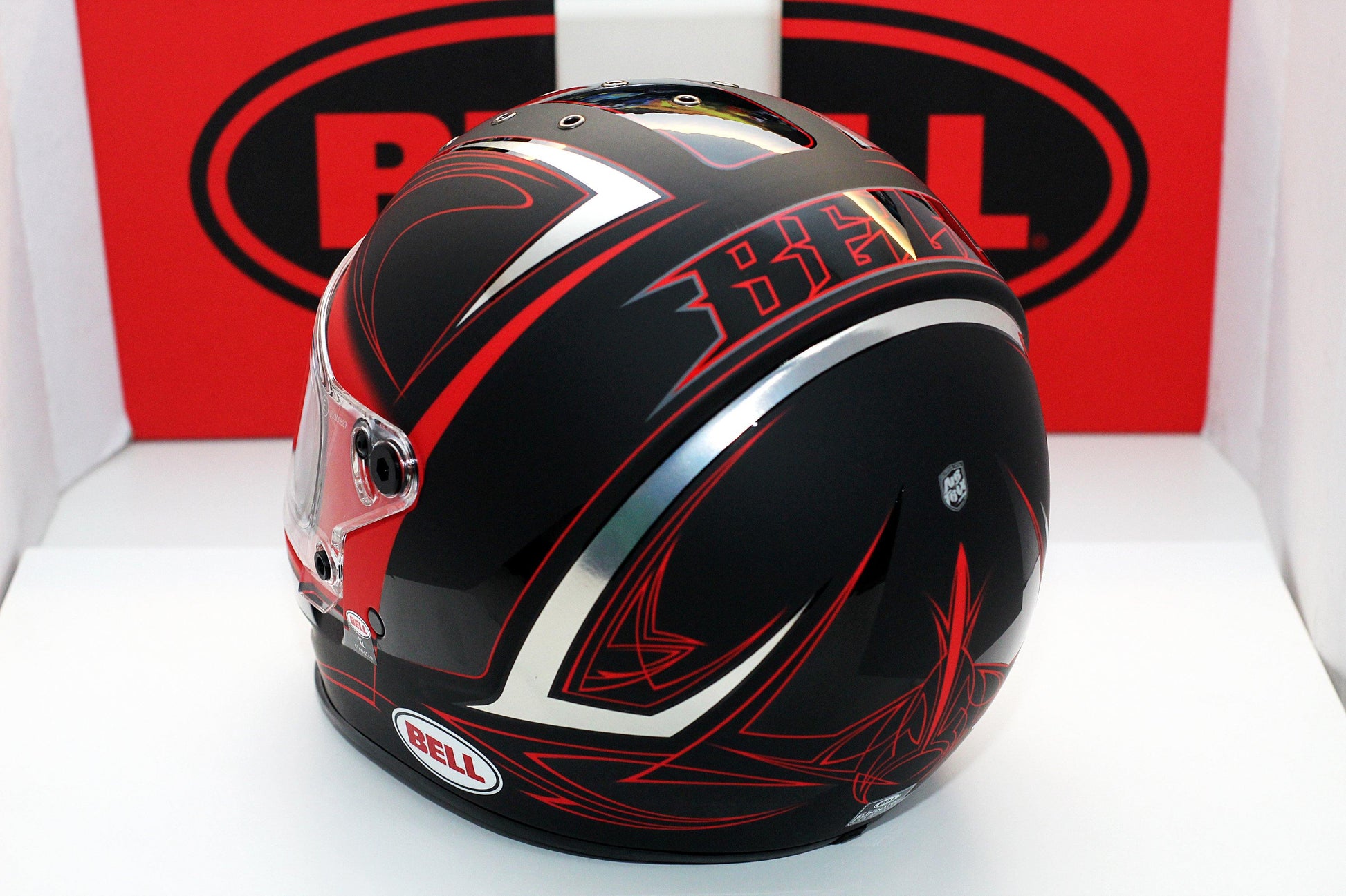 bell eliminator hartluck helmet Bell Helmet Eliminator (Hart Luck Matte/Gloss Black/Red/White) – Durian Bikers
