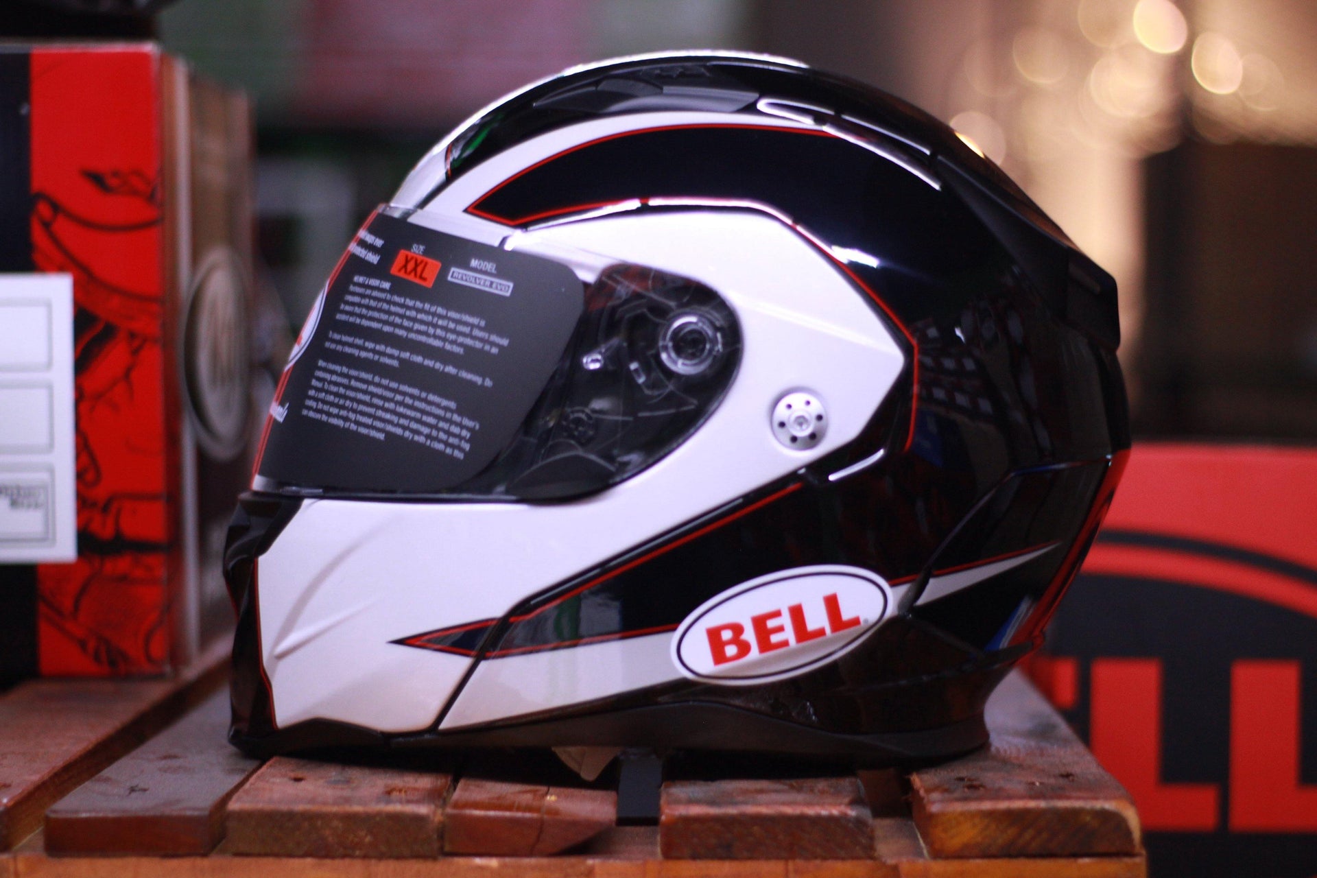 Bell Helmet Revolver Evo (Ghost Black) – Durian Bikers