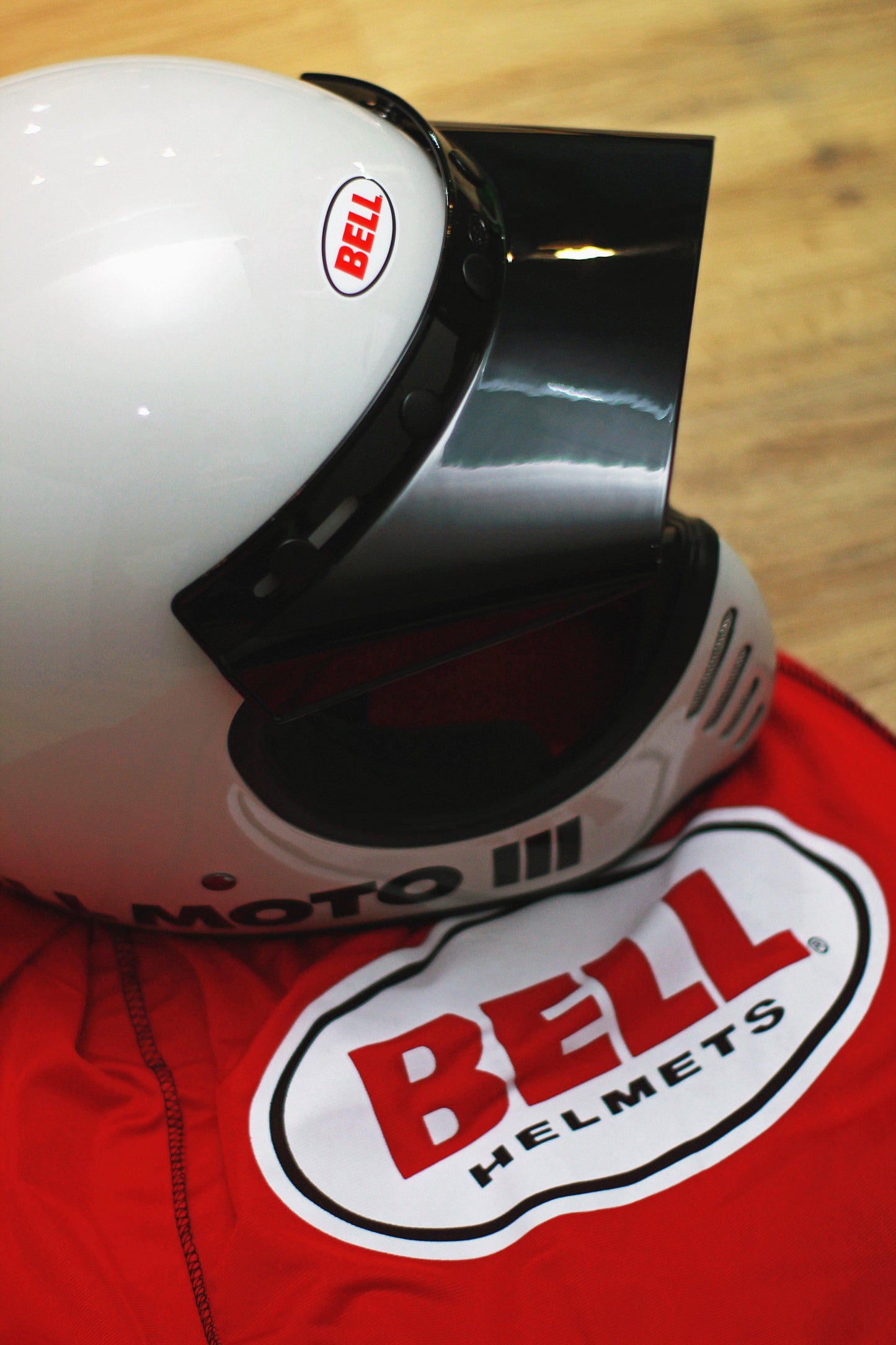 Bell Moto-3 (Classic White) - Durian Bikers