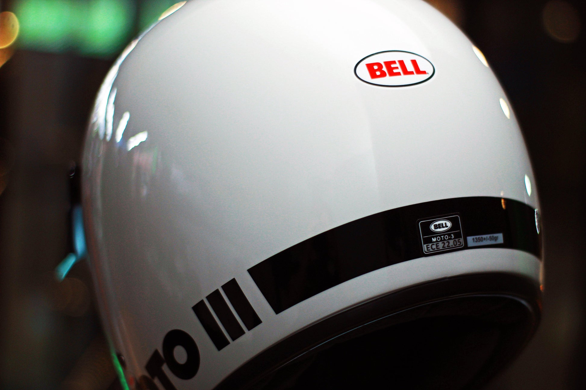 Bell Moto-3 (Classic White) - Durian Bikers