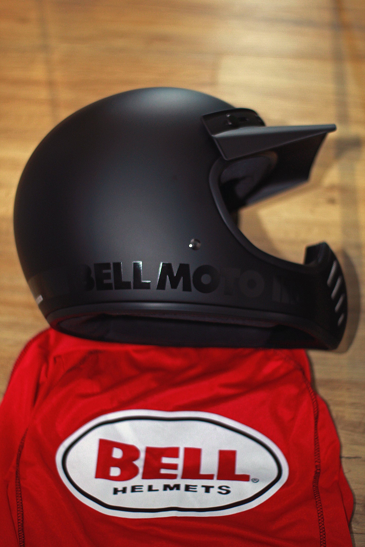 Bell Moto-3 (Classic Matte/Gloss Blackout) - Durian Bikers