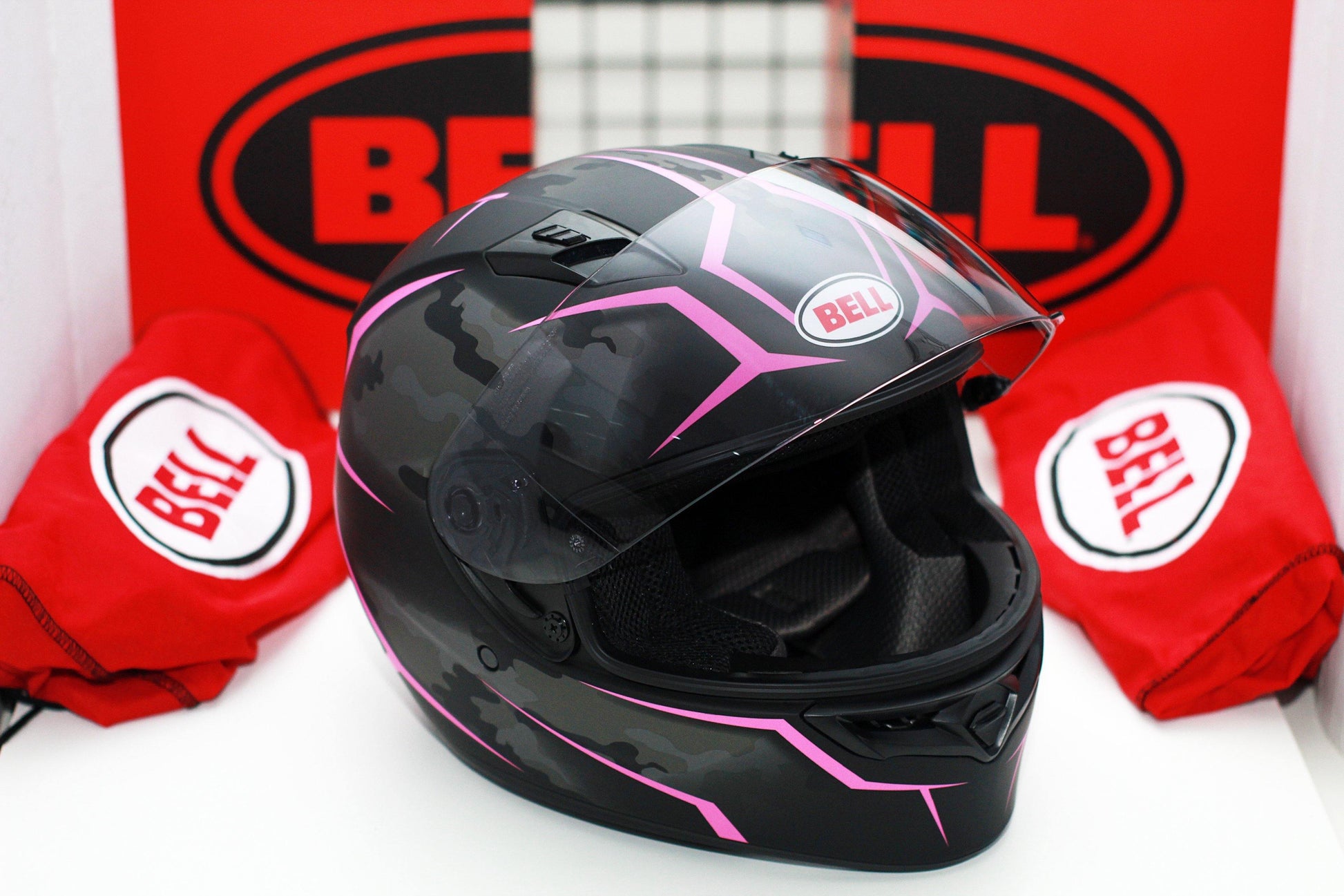 Bell Qualifier (Stealth Camo Matte Black/Pink) - Durian Bikers