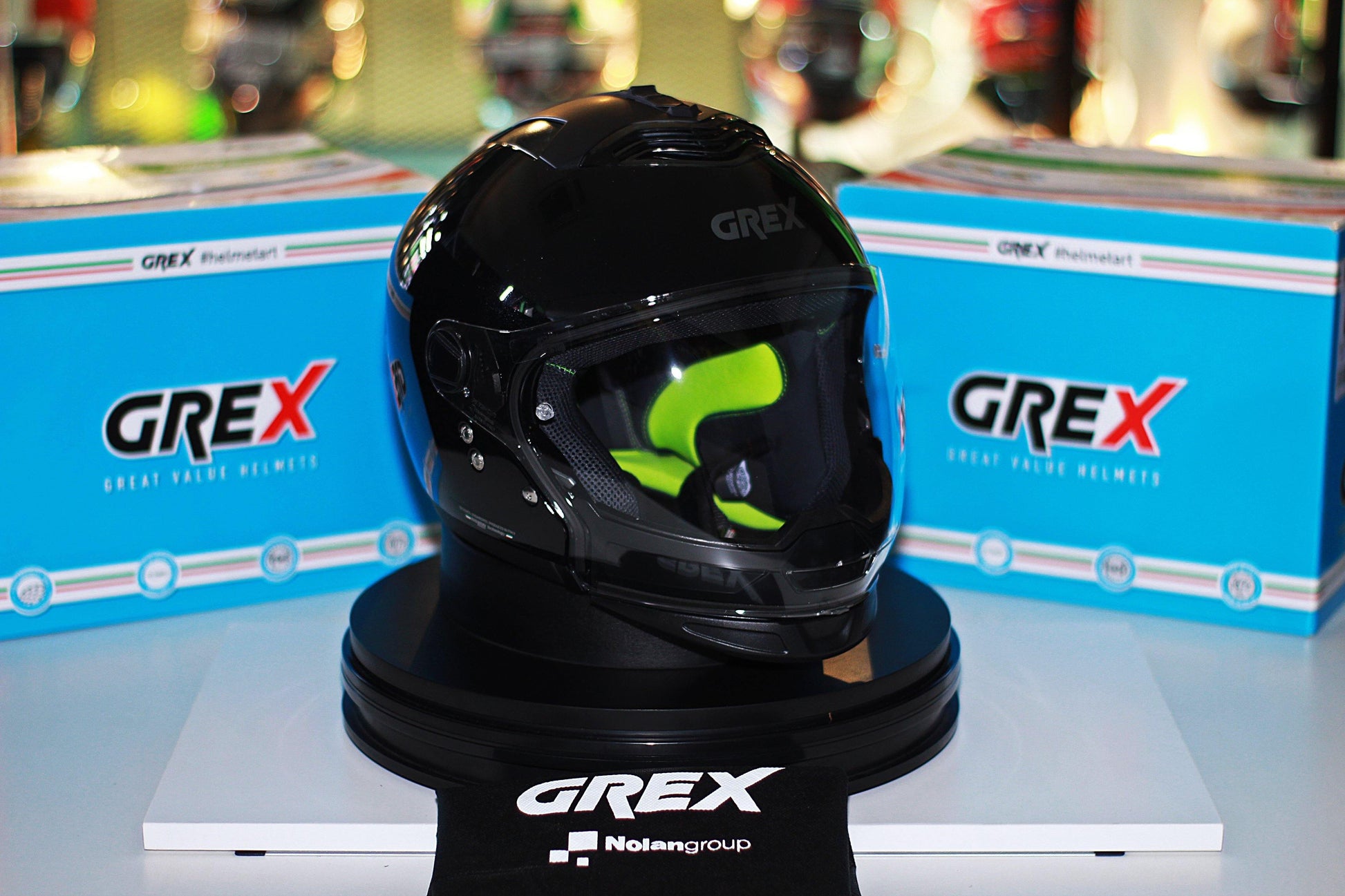Grex G4.2 Pro Kinetic N-Com (1 Metal Black) - Durian Bikers