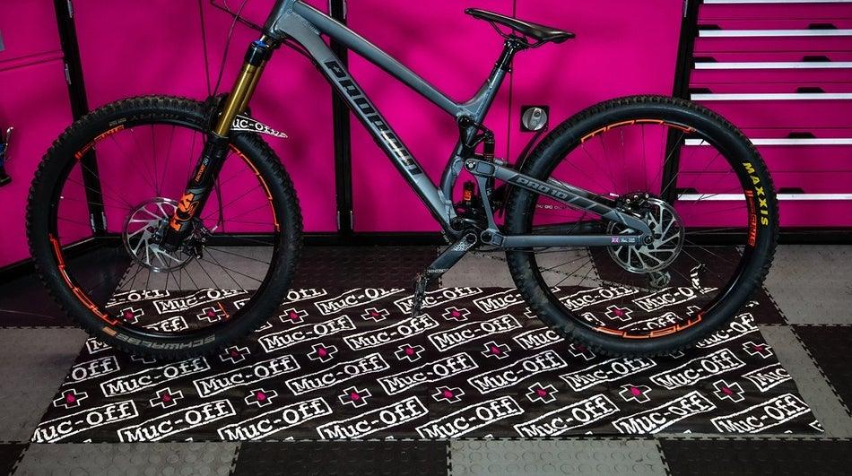 Muc Off Bike Mat (Rolled Version) - Image 4