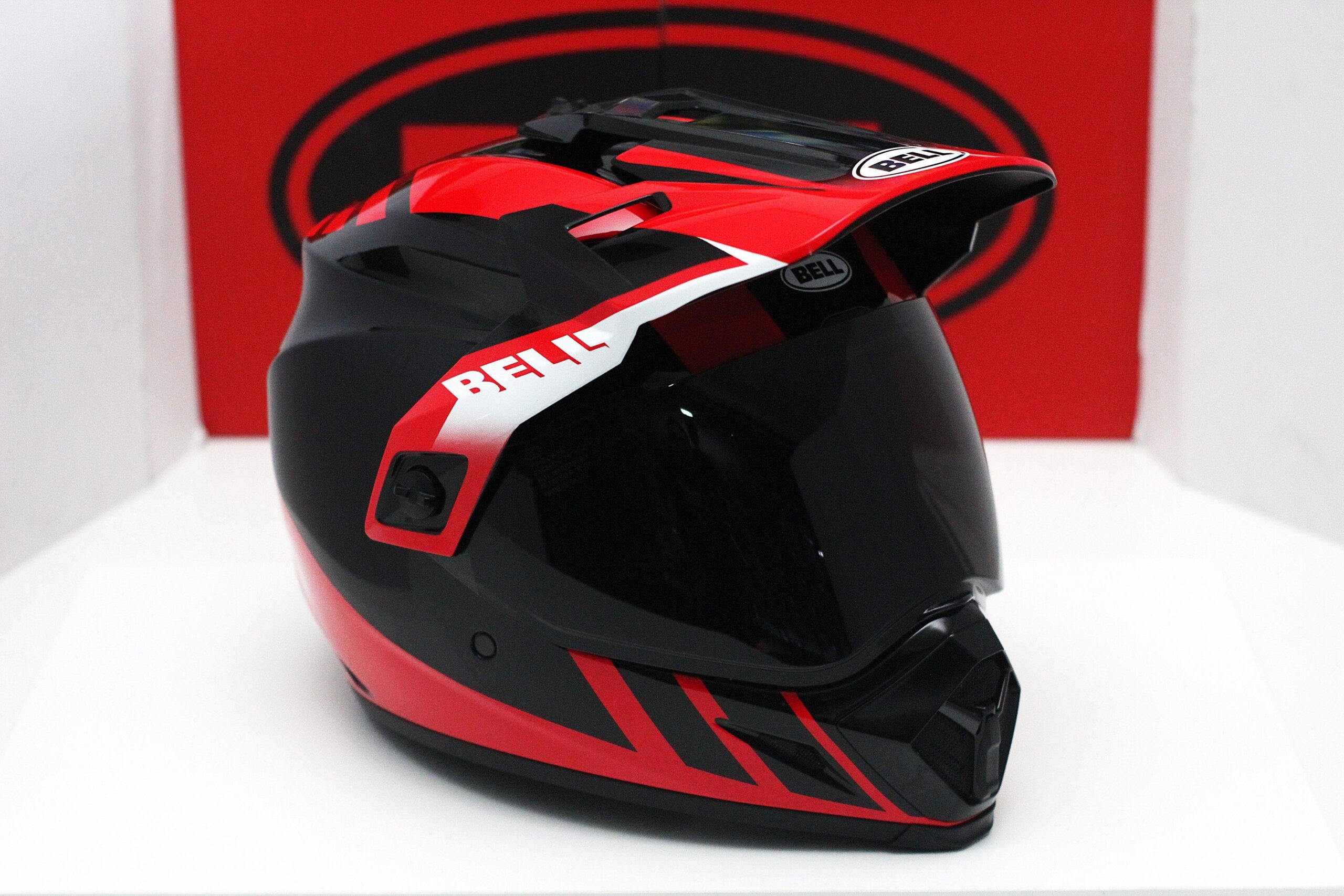 Bell Helmet MX-9 Adventure MIPS (Dash Gloss Black/Red/White) - Image 3