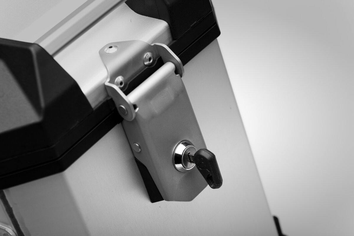 SW Motech TRAX ADV L Side Case (Aluminum / 45 L / Left / Silver) - Image 3