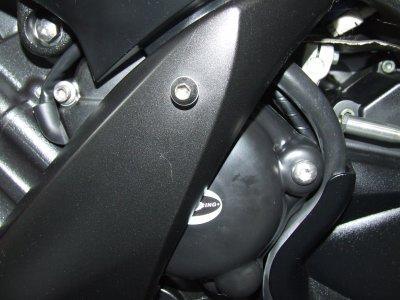 R&G Engine Case Covers fits for Yamaha YZF-R1 (’04-’08), FZ1 (’06-) & FZ8 (’10-) (LHS)